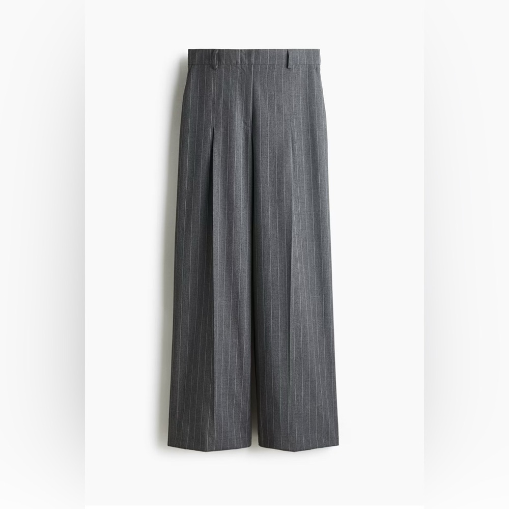 H&M Gray Pinstripe Matching Set - Picture 5 of 6